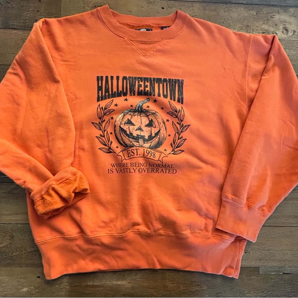 GAP Retro Vintage Orange Repurposed Halloweentown Sweatshirt Oversized - Picture 3 of 12